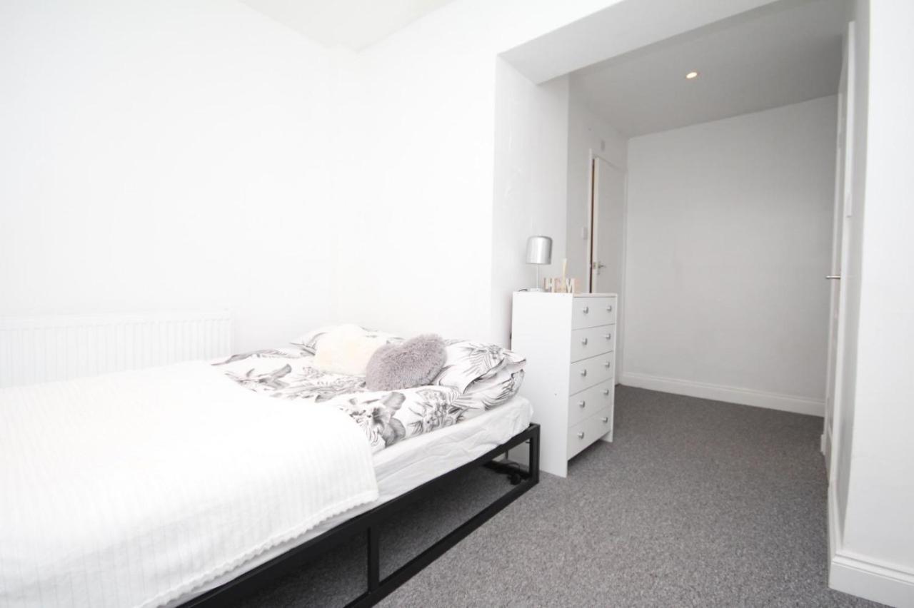 Lovely 3 Bed Spacious Flat Apartment In Central London Exterior foto